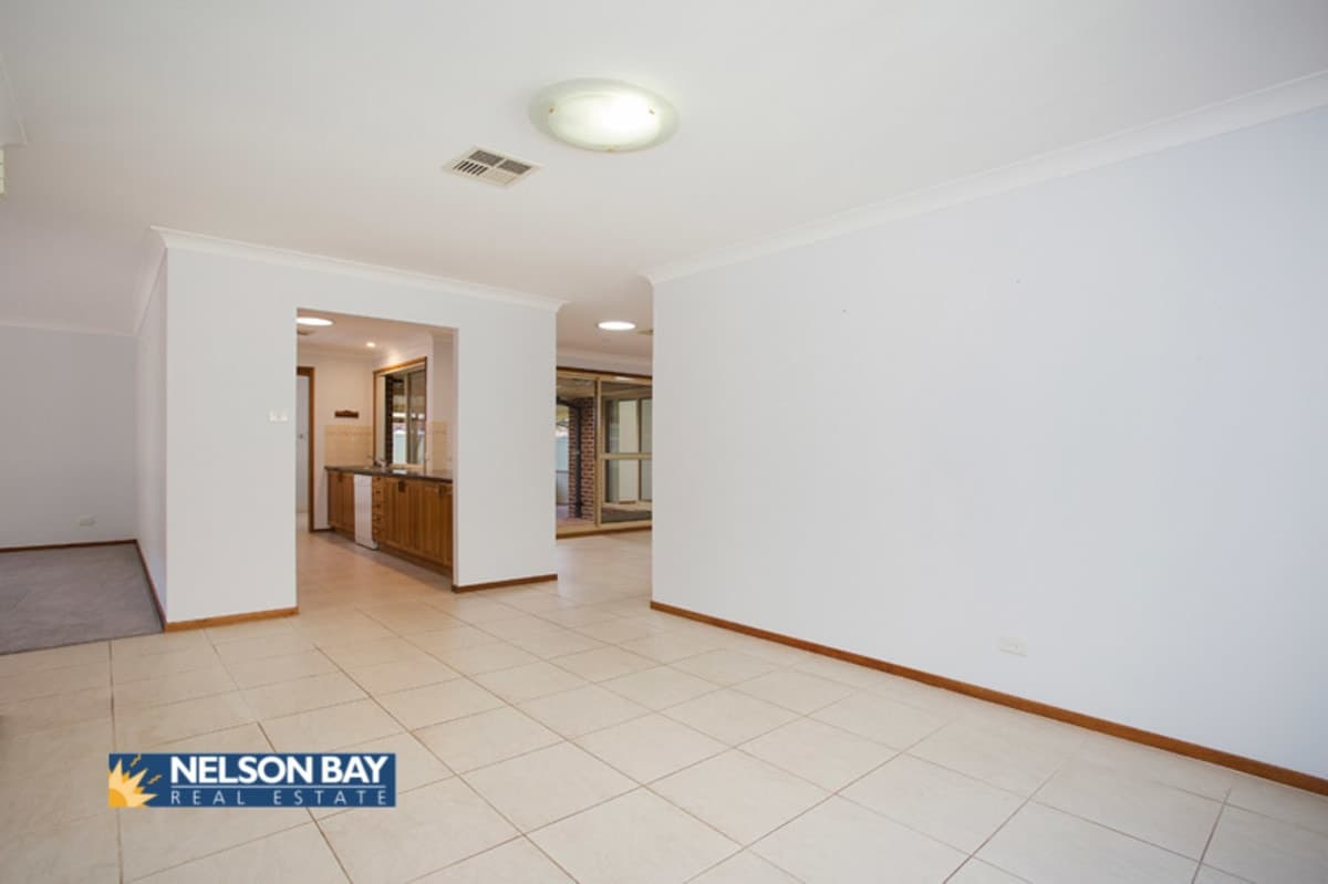 3 The Quarterdeck, Corlette NSW 2315, Corlette - Thumbnail 4