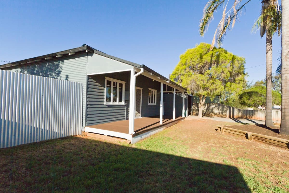 33 North Terrace, Boulder,
	
			
							KALGOORLIE
				
							
							WA
			6430, Kalgoorlie - Thumbnail 3