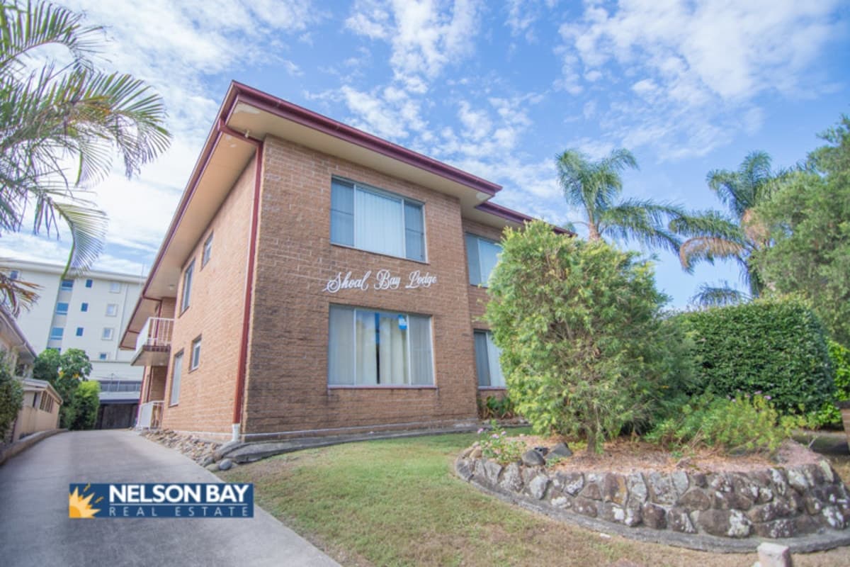 6 / 8 Messines Street, SHOAL BAY NSW 2315, Shoal Bay - Image 1