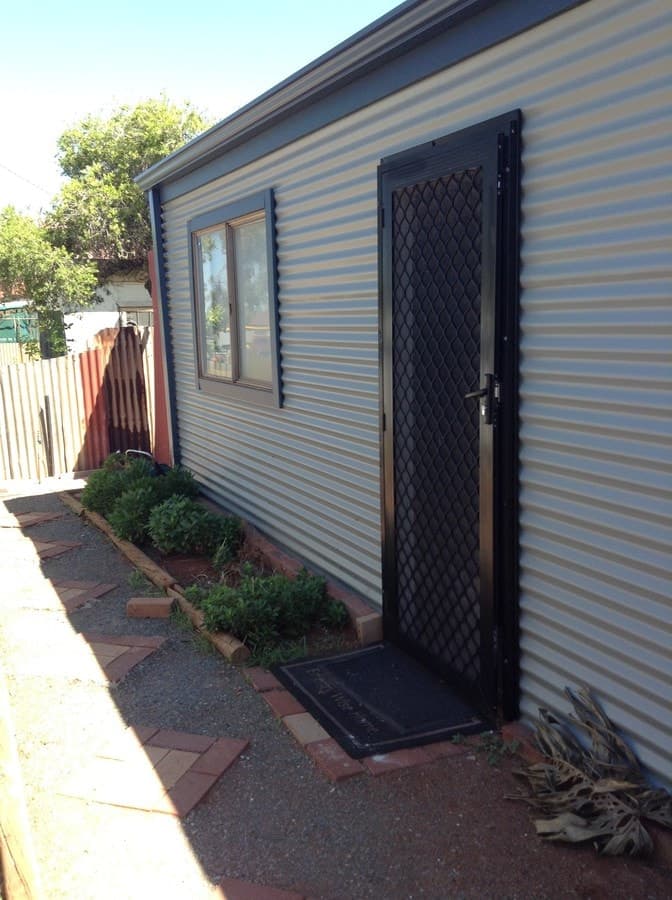 4 Roberts Street,
	
			
							Kalgoorlie
				
							
							WA
			6430, Kalgoorlie - Image 1