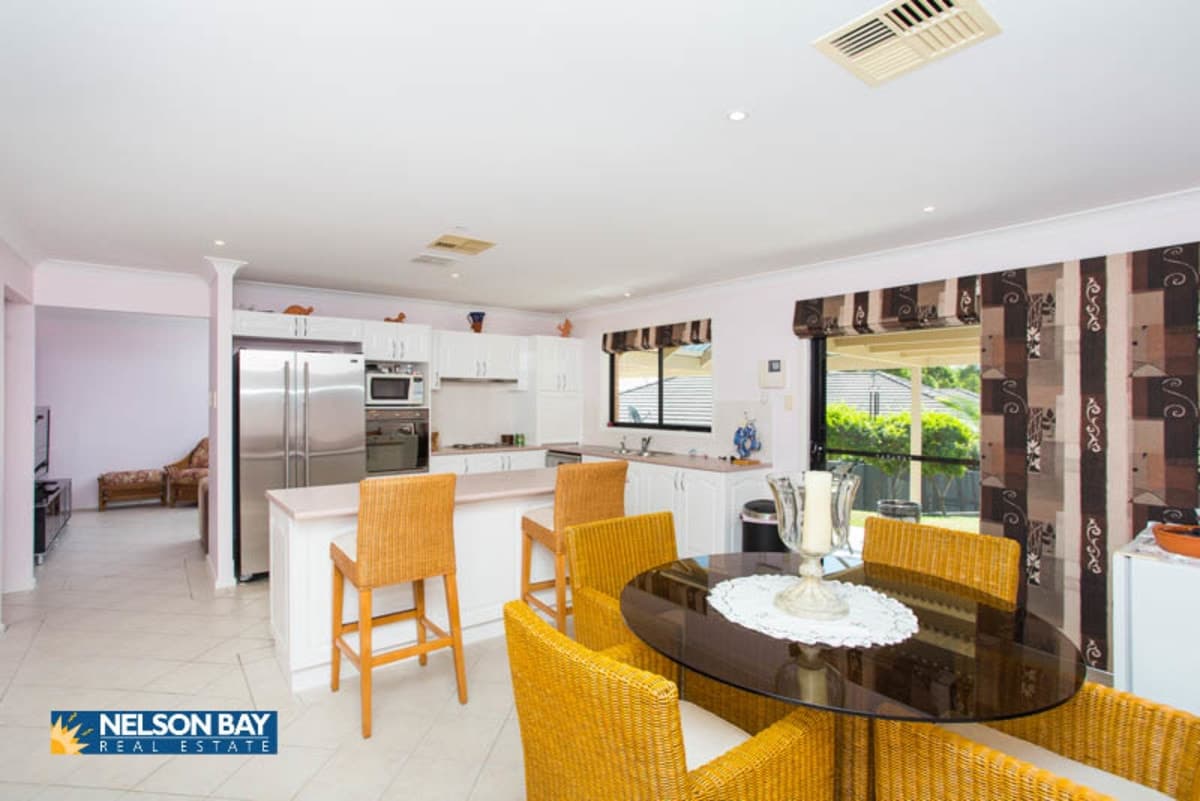 71 Saratoga Avenue, Corlette NSW 2315, Corlette - Thumbnail 4