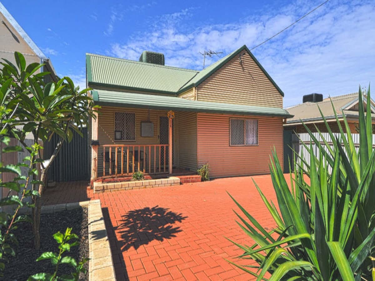 118 Piesse Street, Boulder,
	
			
							KALGOORLIE
				
							
							WA
			6430, Kalgoorlie - Thumbnail 2