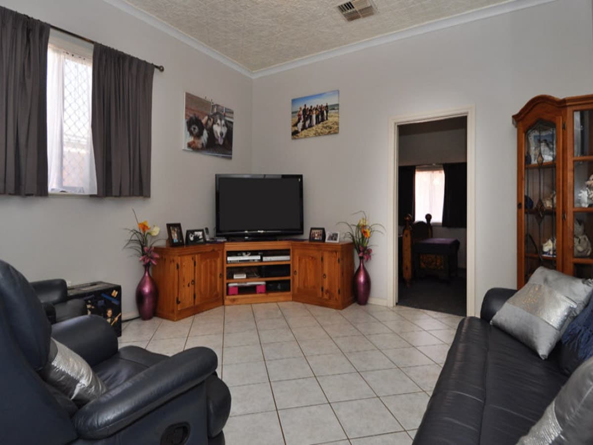 118 Piesse Street, Boulder,
	
			
							KALGOORLIE
				
							
							WA
			6430, Kalgoorlie - Thumbnail 6