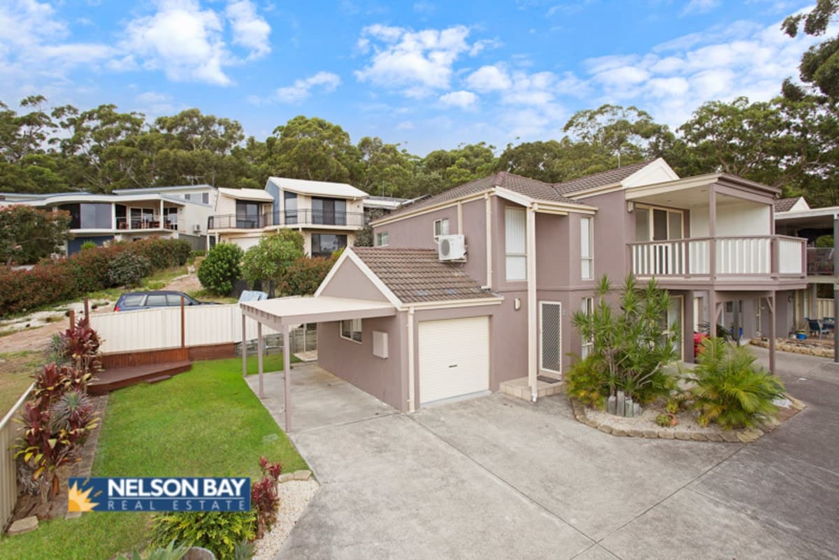 1 / 8 Luderick Close, CORLETTE NSW 2315, Corlette - Image 1