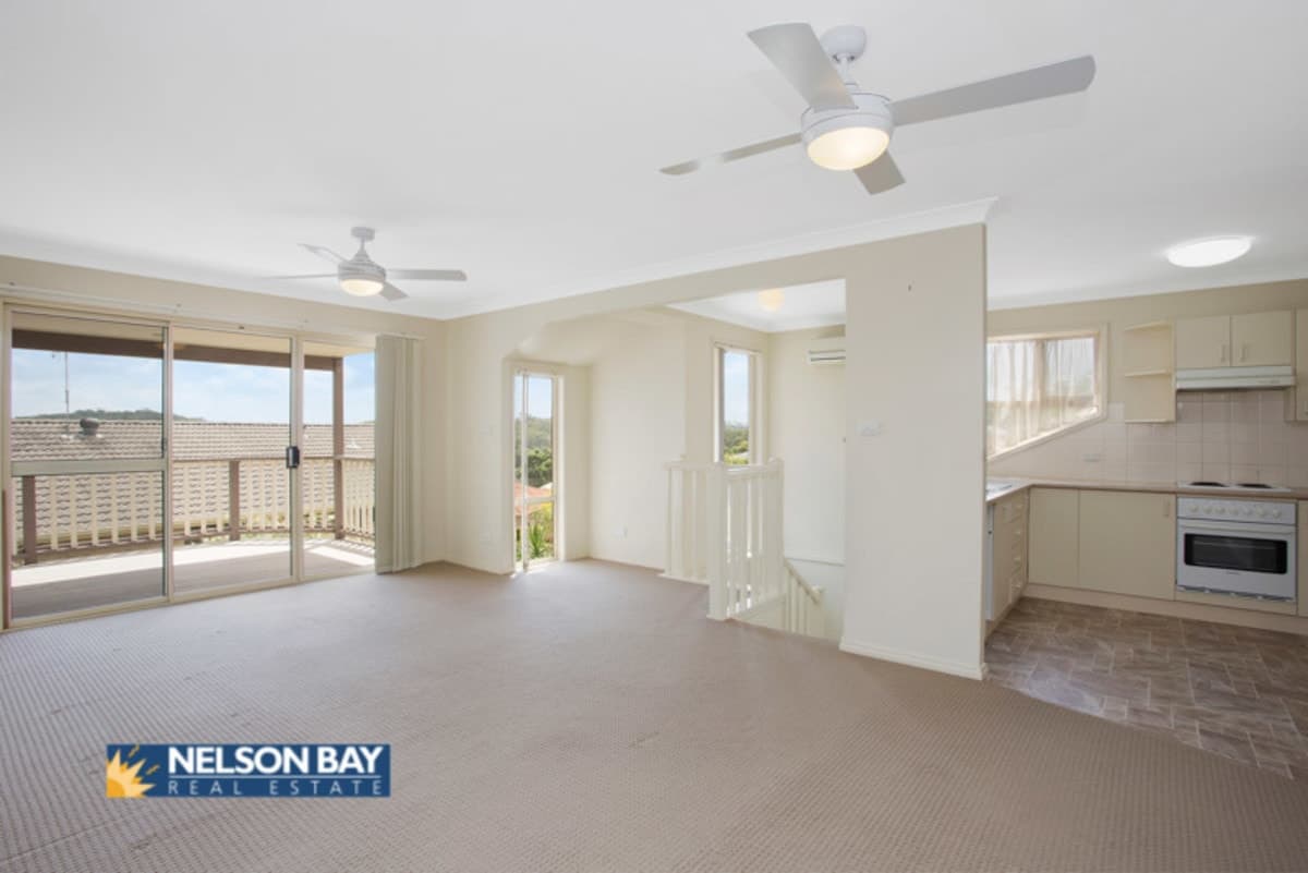 1 / 8 Luderick Close, CORLETTE NSW 2315, Corlette - Thumbnail 3