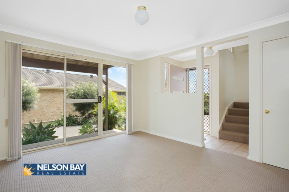 1 / 8 Luderick Close, CORLETTE NSW 2315, Corlette - Thumbnail 6