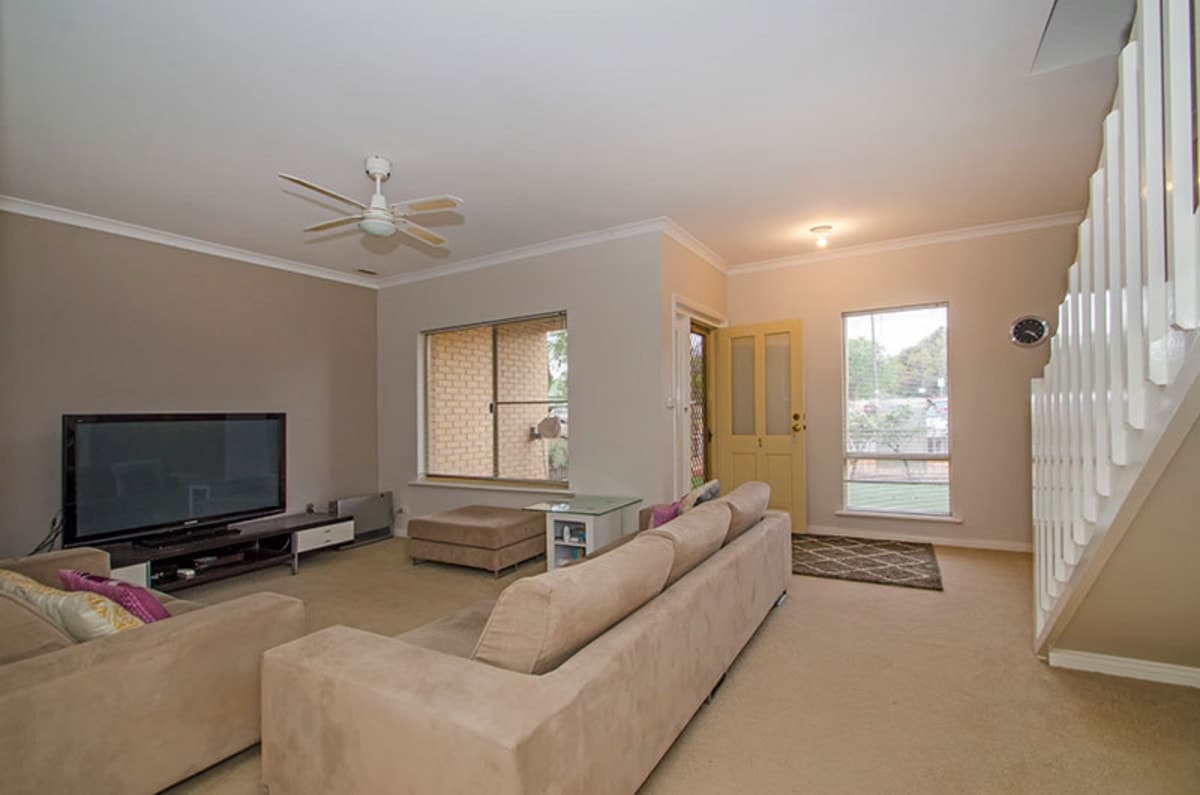 1/14 Croesus Street,
	
			
							Kalgoorlie
				
							
							WA
			6430, Kalgoorlie - Thumbnail 6