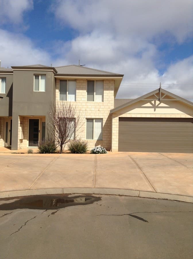 17/396-400 Hay Street, Somerville, Kalgoorlie - Thumbnail 2
