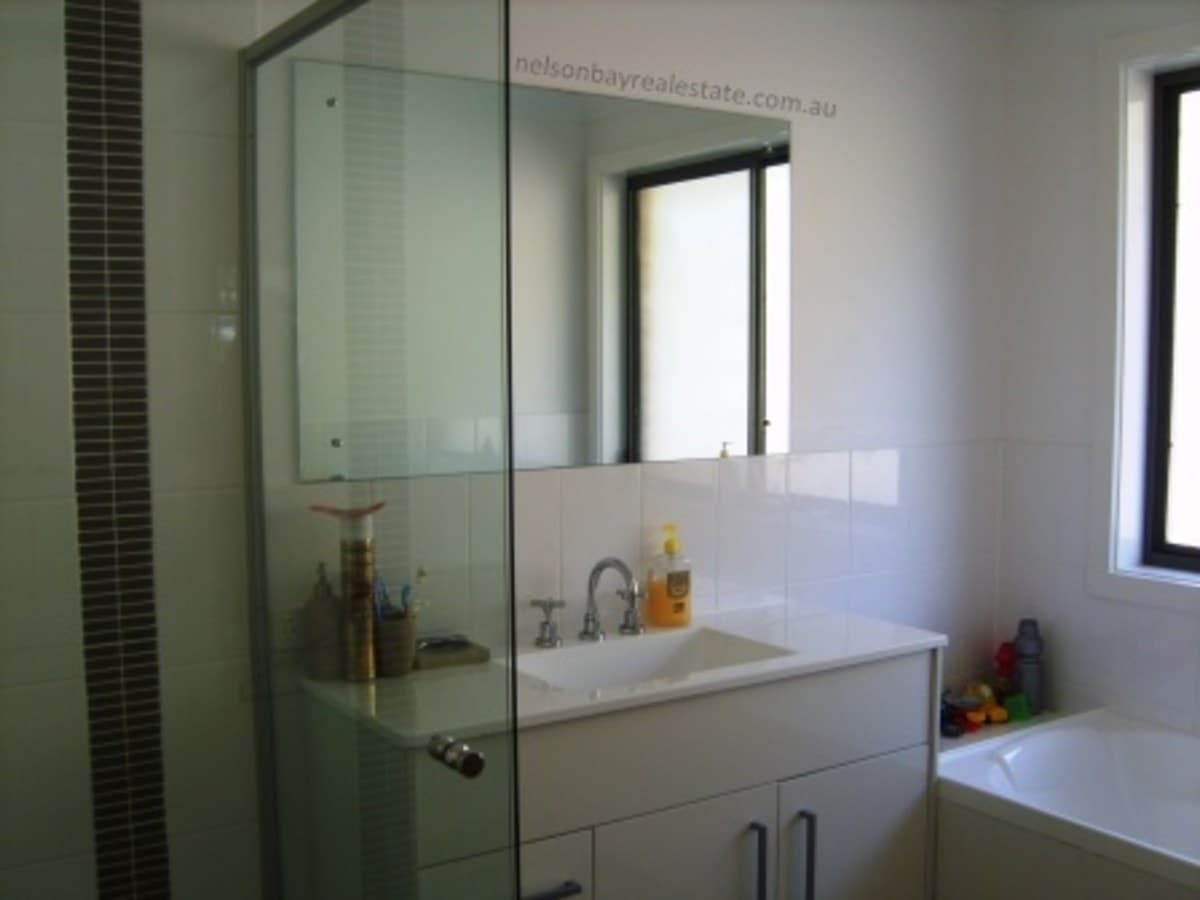 44 Saratoga Avenue, Corlette NSW 2315, Corlette - Thumbnail 5