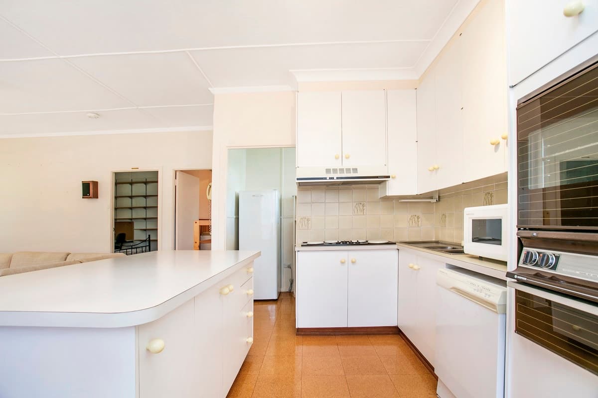 17 Bent Street, FINGAL BAY NSW 2315, Fingal Bay - Thumbnail 2