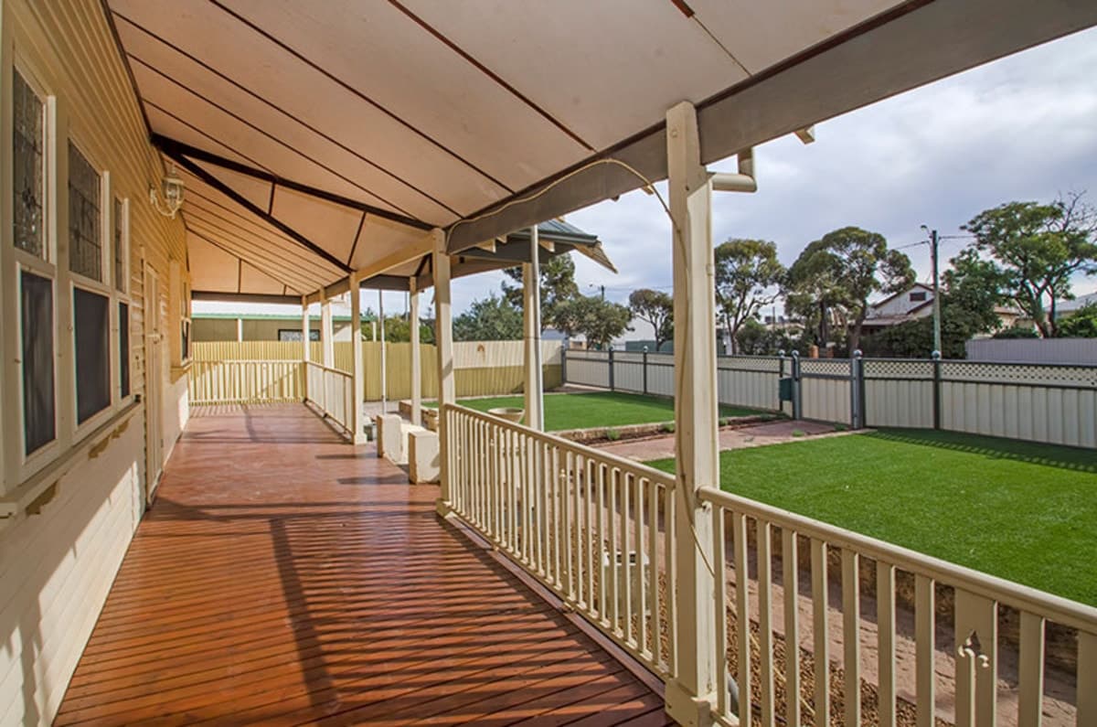 13 Cheetham Street,
	
			
							Kalgoorlie
				
							
							WA
			6430, Kalgoorlie - Thumbnail 4