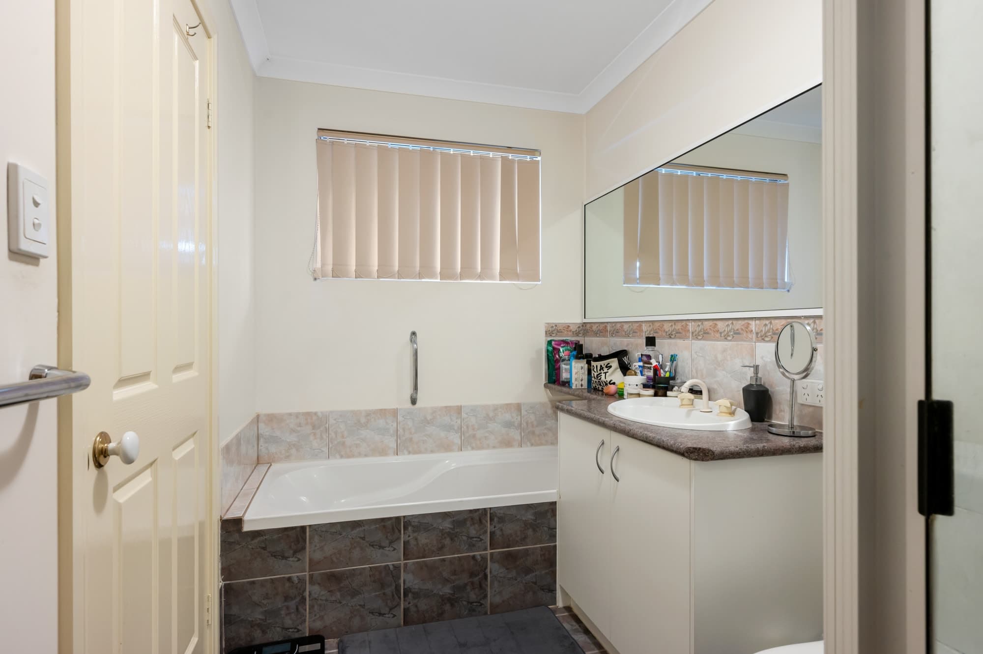2/12 Carlyle Court,
	
			
							BOULDER
				
							
							WA
			6432, Boulder - Thumbnail 7