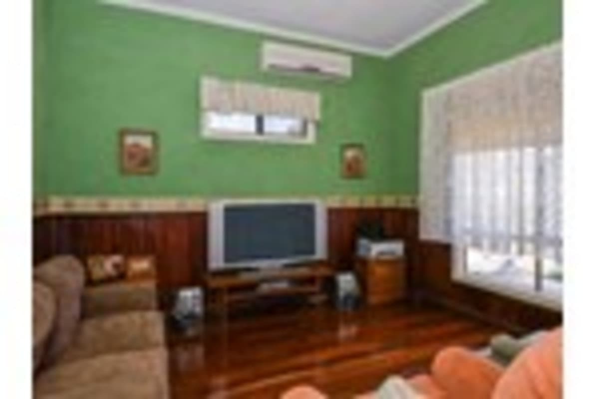 127 Cheetham Street,
	
			
							Kalgoorlie
				
							
							WA
			6430, Kalgoorlie - Thumbnail 7