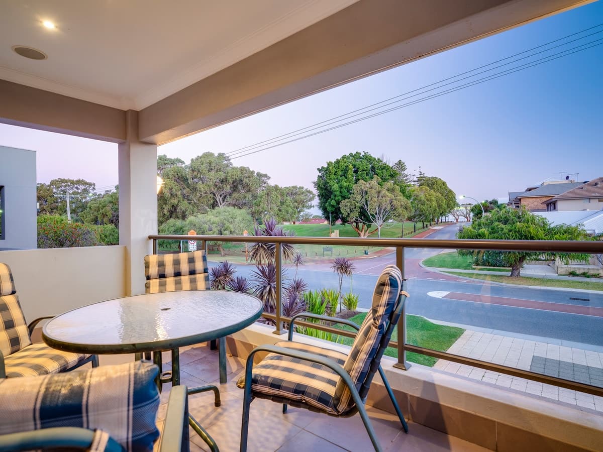 66a Jackson Avenue,
	
			
							Karrinyup
				
							
							WA
			6018, Karrinyup - Thumbnail 8