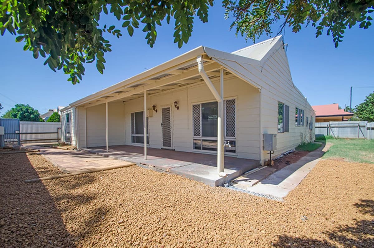 143 Hanbury Street,
	
			
							Kalgoorlie
				
							
							WA
			6430, Kalgoorlie - Thumbnail 2