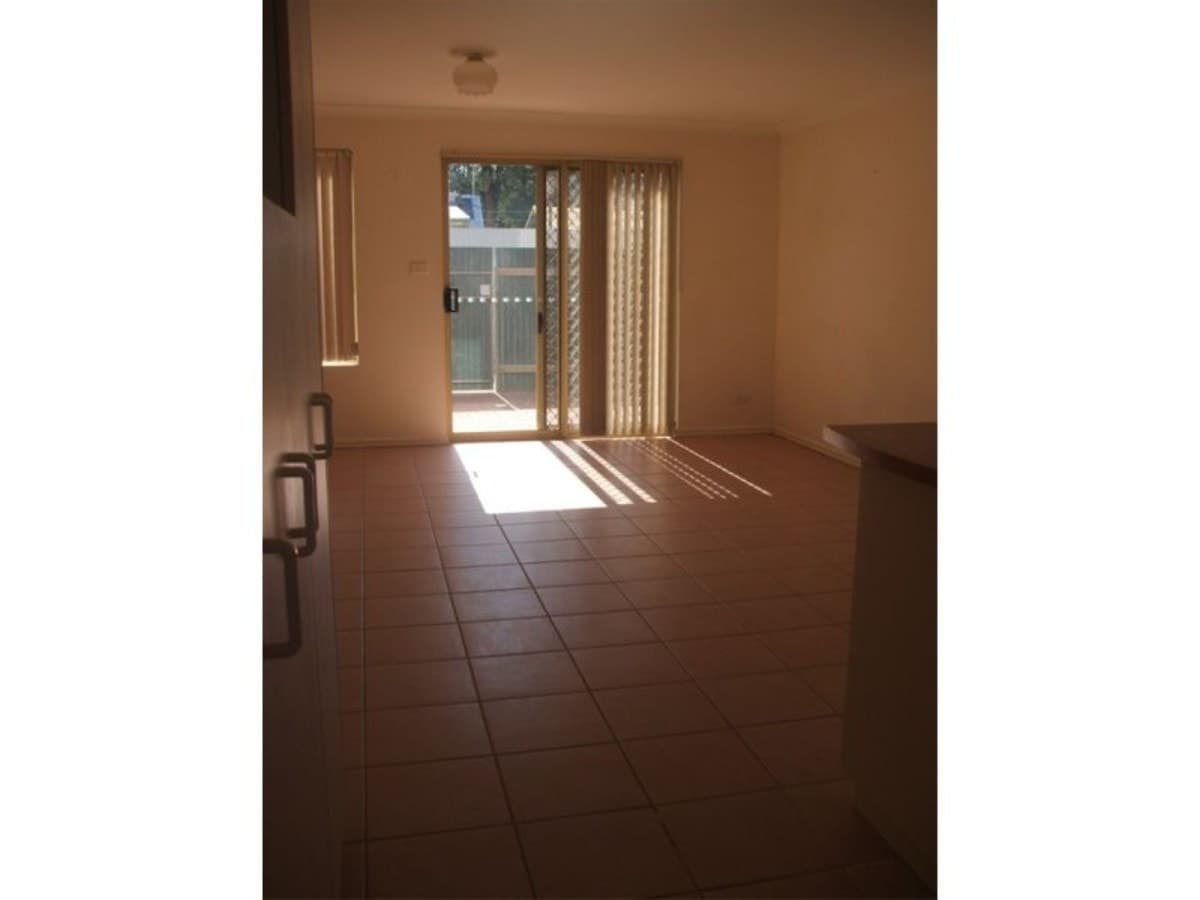 4/19 Porter Street,
	
			
							KALGOORLIE
				
							
							WA
			6430, Kalgoorlie - Thumbnail 2