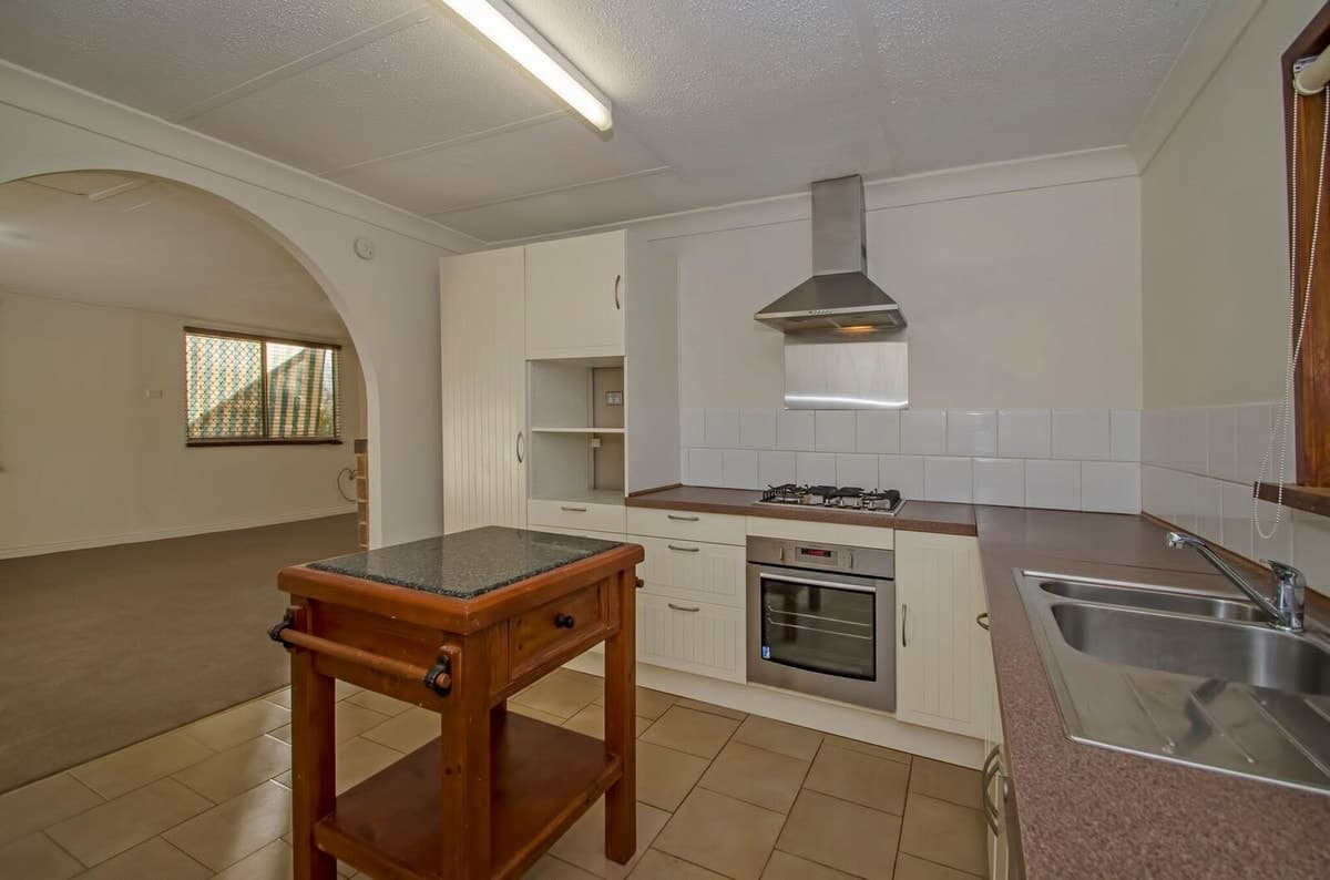 57 York Street,
	
			
							KALGOORLIE
				
							
							WA
			6430, Kalgoorlie - Thumbnail 6