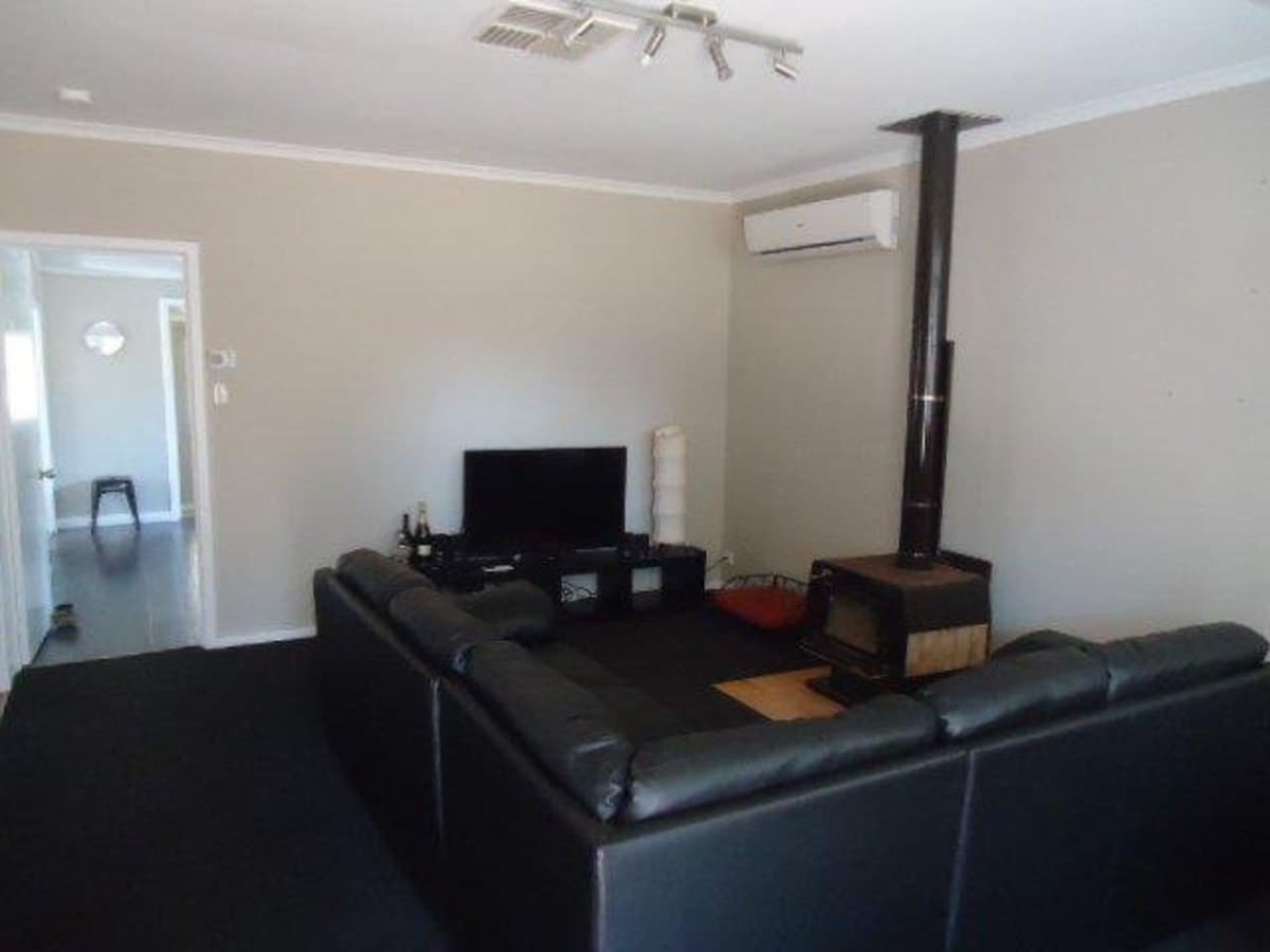 239 Egan Street,
	
			
							Kalgoorlie
				
							
							WA
			6430, Kalgoorlie - Thumbnail 2