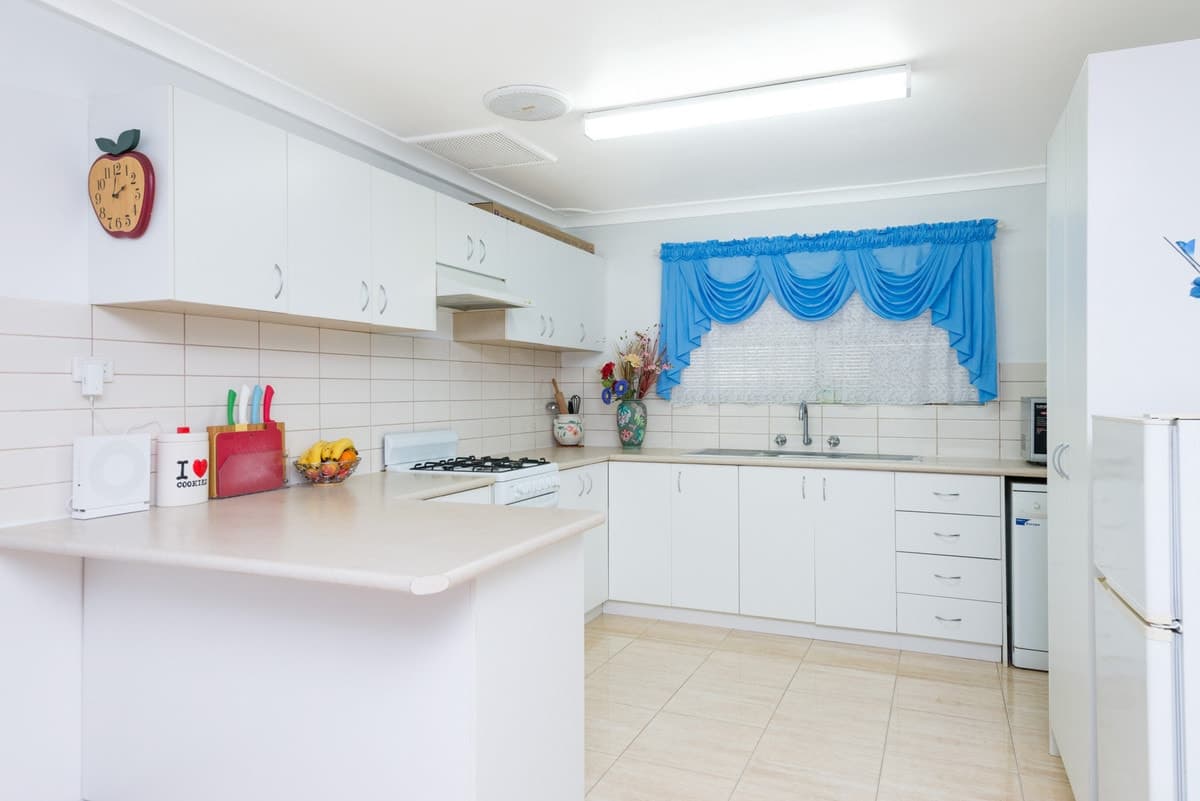 172 Varden Street,
	
			
							Lamington
				
							
							WA
			6430, Lamington - Thumbnail 6