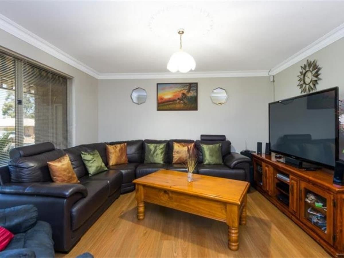 23 Davyhurst Drive,
	
			
							HANNANS
				
							
							WA
			6430, Hannans - Thumbnail 2
