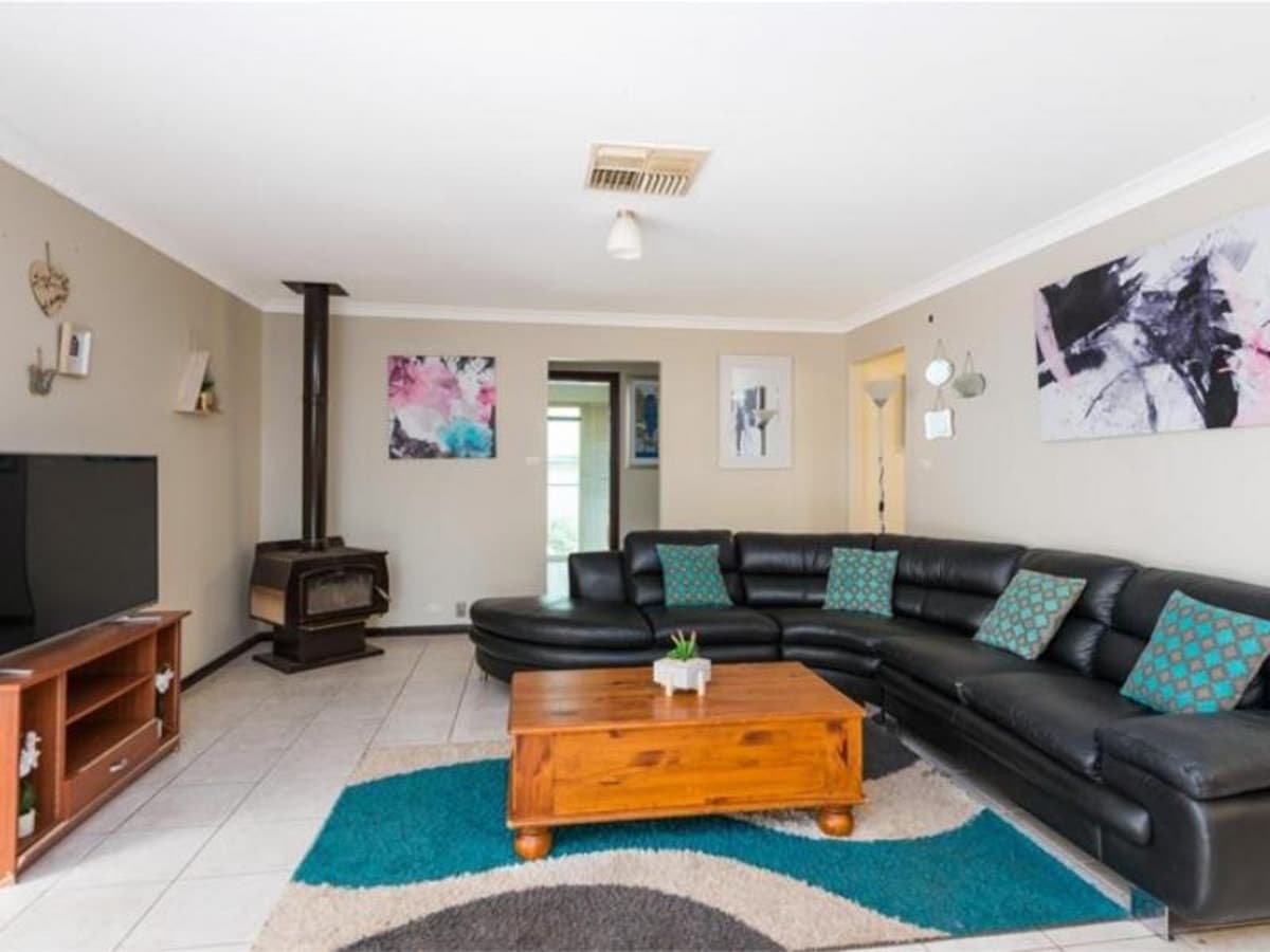 23 Davyhurst Drive,
	
			
							HANNANS
				
							
							WA
			6430, Hannans - Thumbnail 5