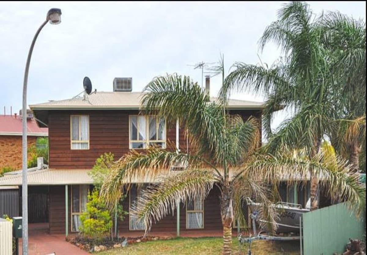 6 Minchin Mews,
	
			
							SOUTH KALGOORLIE
				
							
							WA
			6430, South Kalgoorlie - Image 1