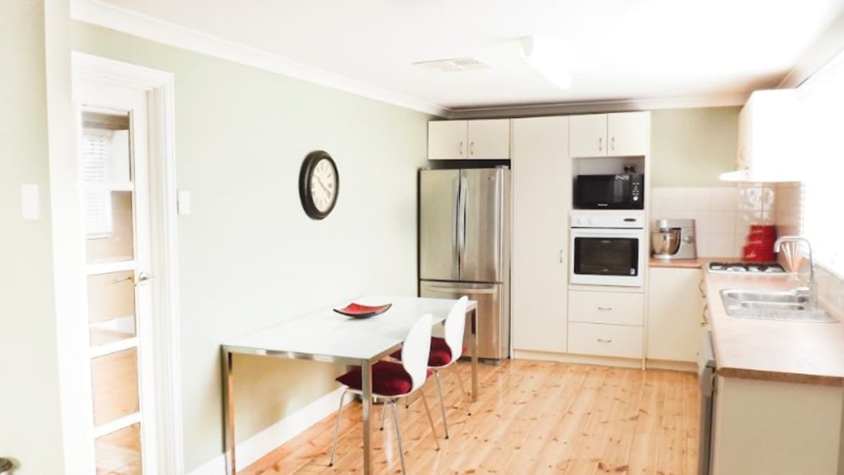 3 Rhodes Street,
	
			
							KALGOORLIE
				
							
							WA
			6430, Kalgoorlie - Thumbnail 5