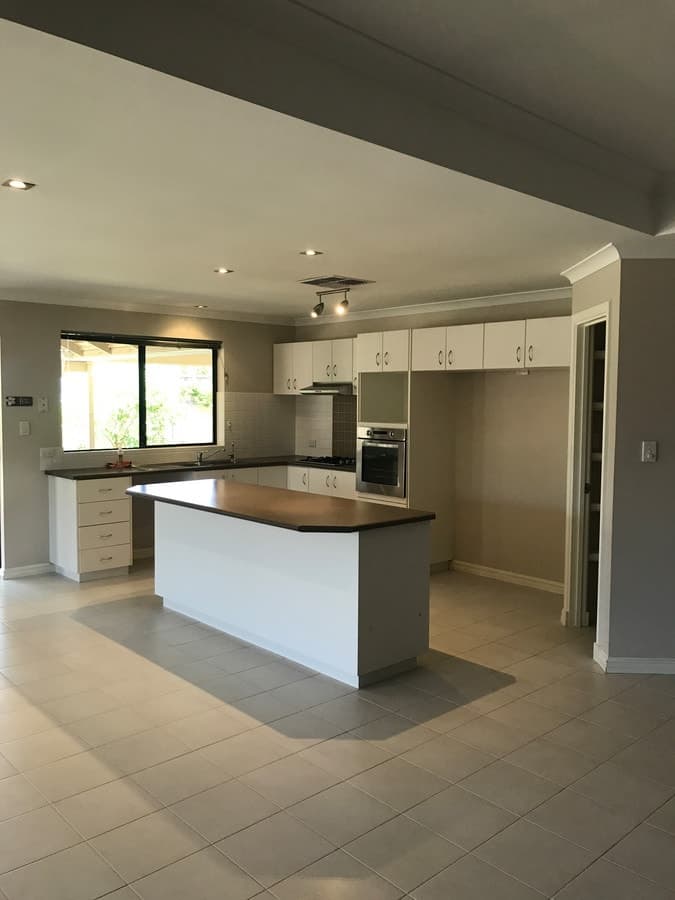 16 Henneker Drive,
	
			
							BROADWOOD
				
							
							WA
			6430, Broadwood - Thumbnail 5