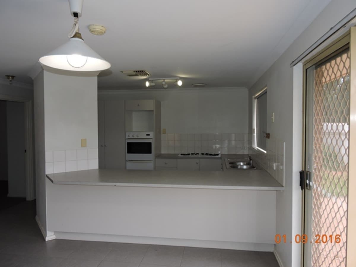 4/3 Ivanhoe Street, Boulder, Kalgoorlie - Thumbnail 3