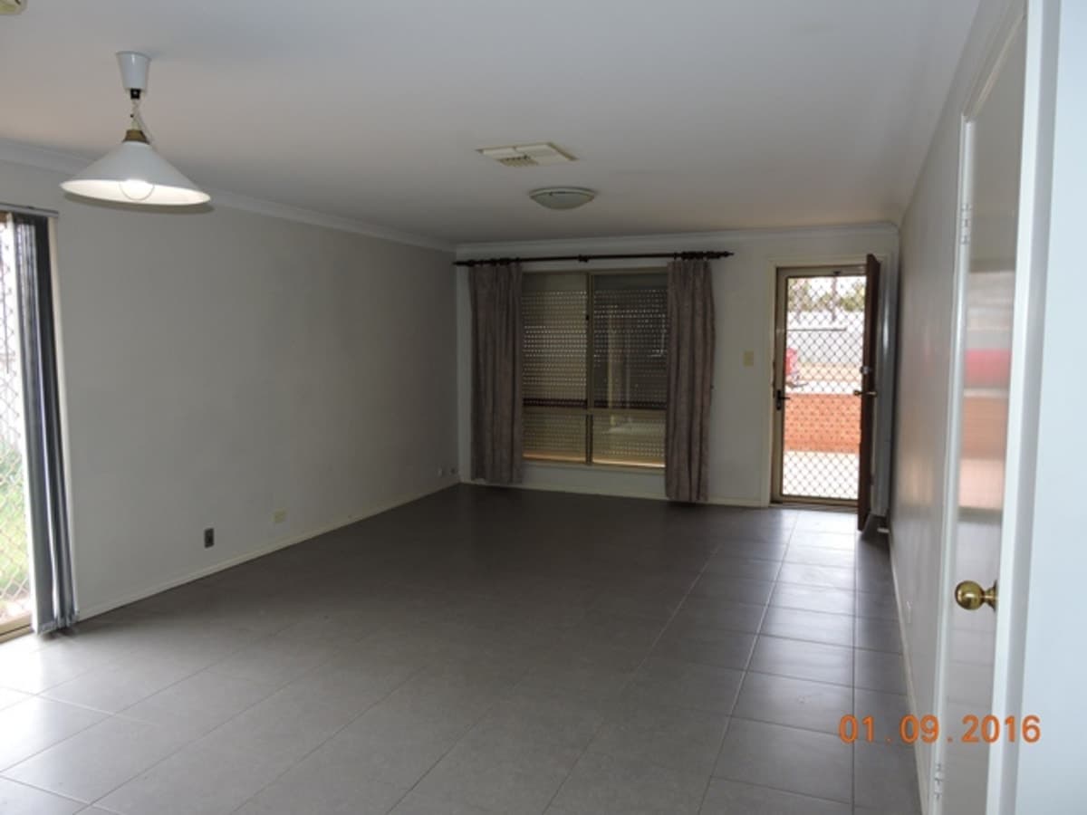 4/3 Ivanhoe Street, Boulder, Kalgoorlie - Thumbnail 4