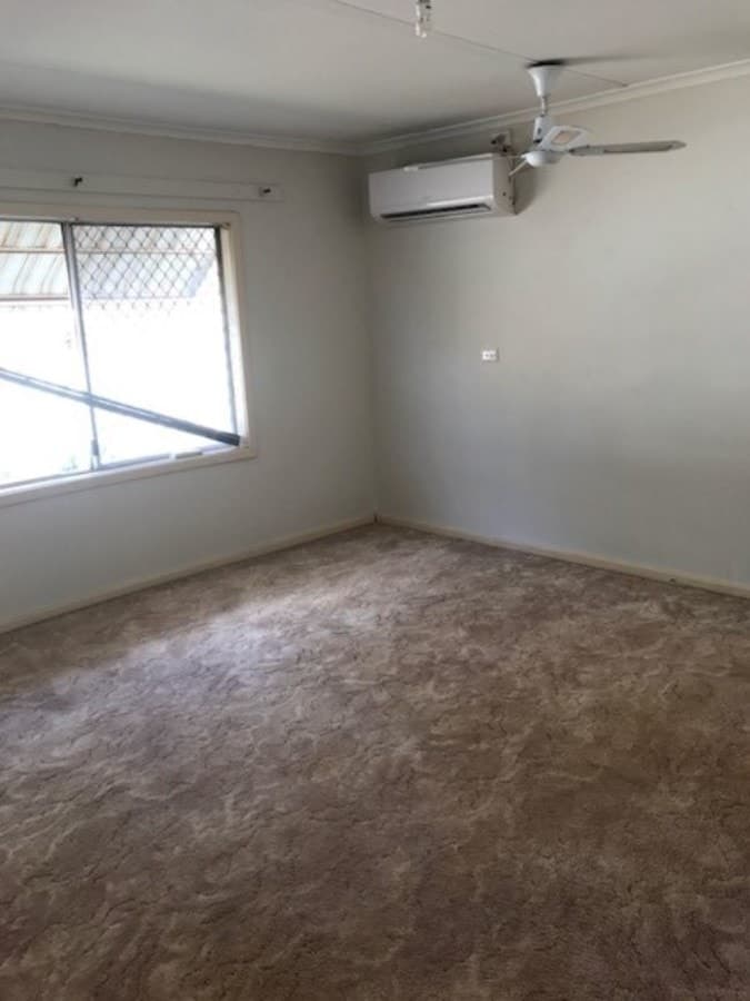 178 Collins Street,
	
			
							Kalgoorlie
				
							
							WA
			6430, Kalgoorlie - Thumbnail 5