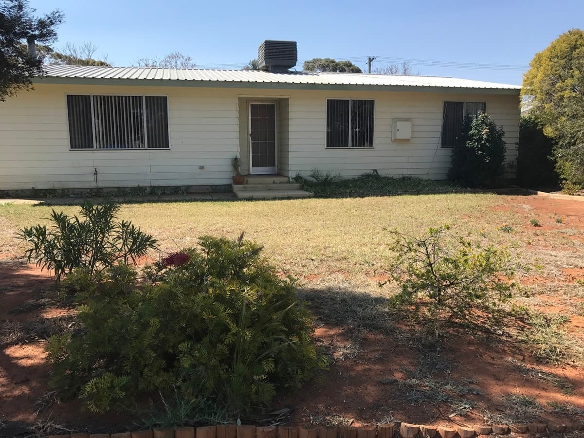 20 Everlasting Crescent,
	
			
							Kambalda West
				
							
							WA
			6442, Kambalda West - Image 1