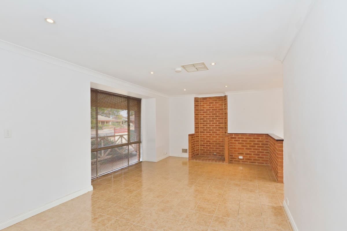 2 Burton Place, West Laminton,
	
			
							KALGOORLIE
				
							
							WA
			6430, Kalgoorlie - Thumbnail 5