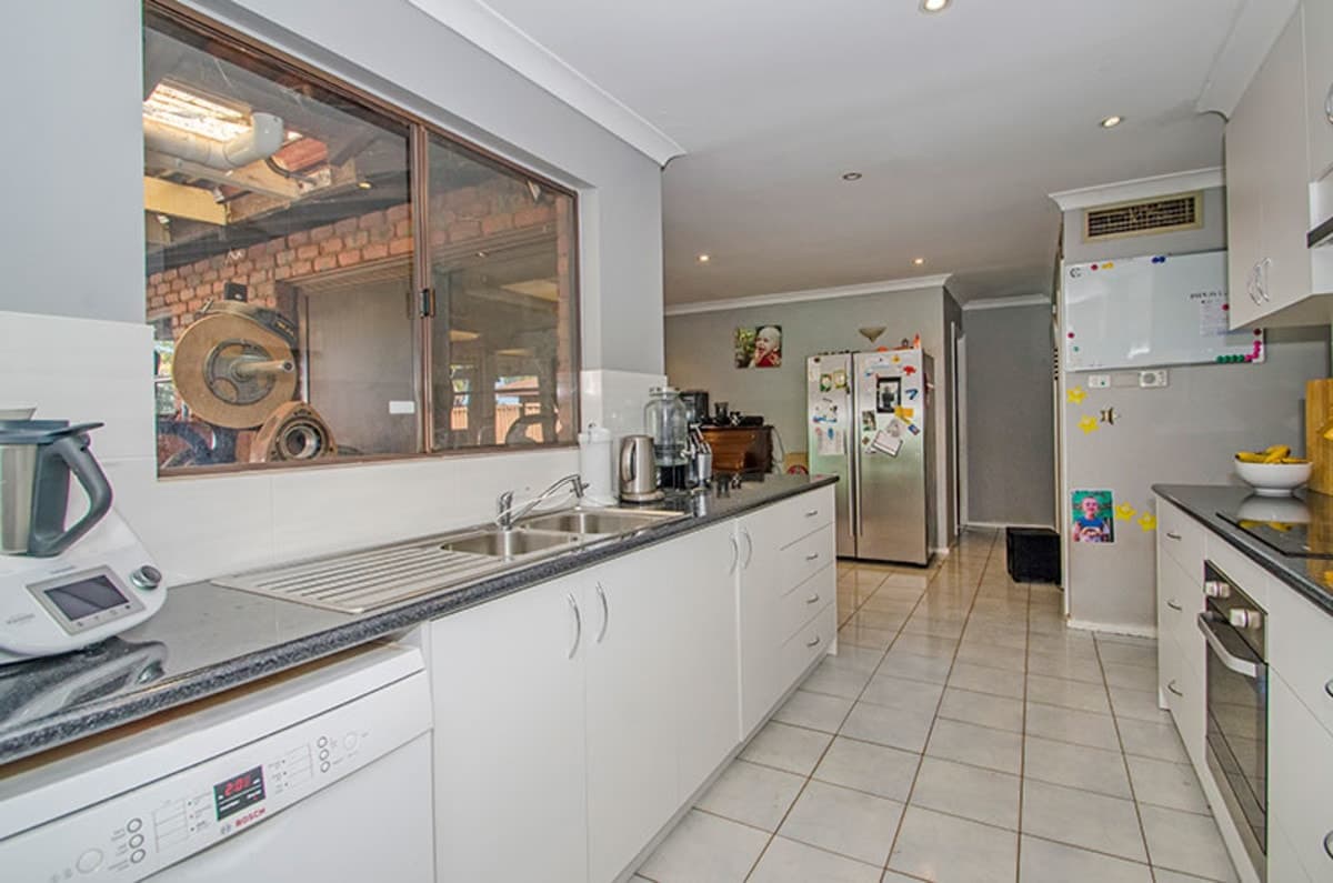 42 Charles Street,
	
			
							Kalgoorlie
				
							
							WA
			6430, Kalgoorlie - Thumbnail 8