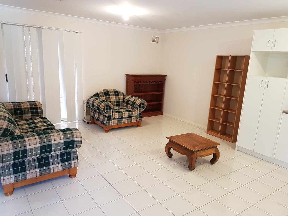 2/393 Hannan Street, Kalgoorlie - Thumbnail 2