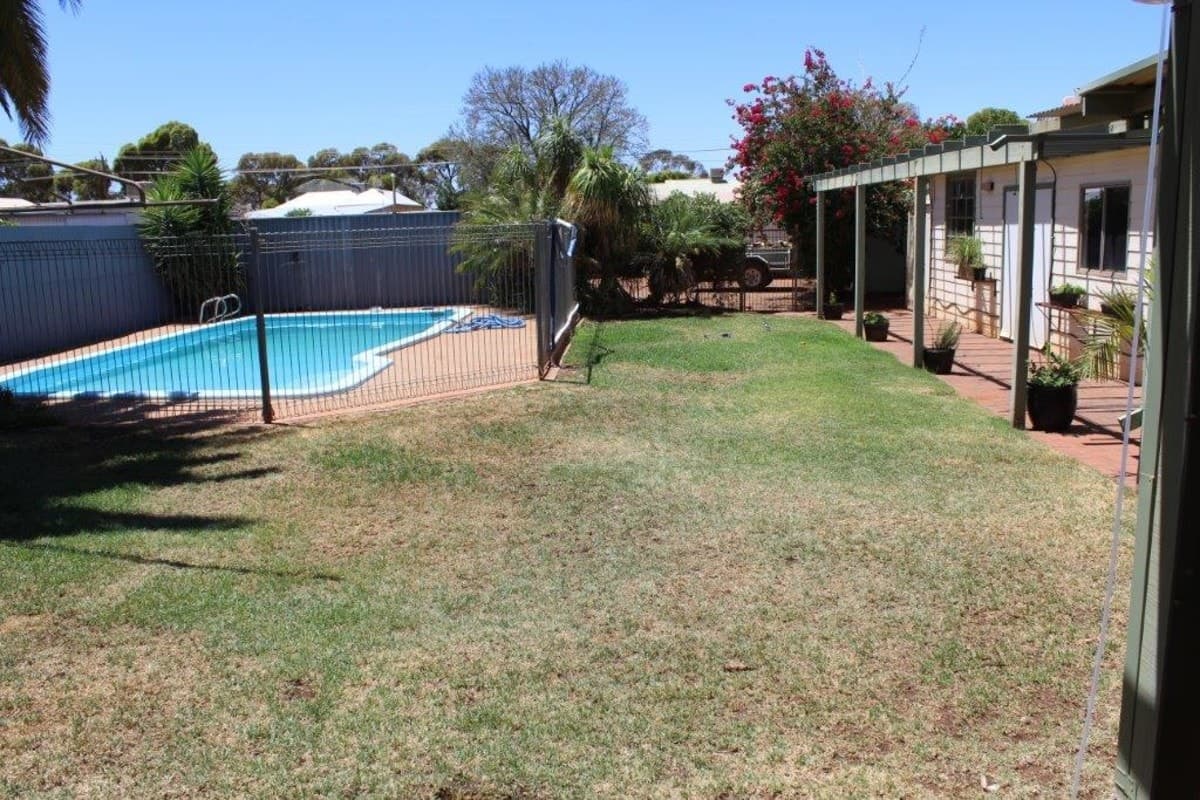 219 Piccadilly Street,
	
			
							Kalgoorlie
				
							
							WA
			6430, Kalgoorlie - Thumbnail 5