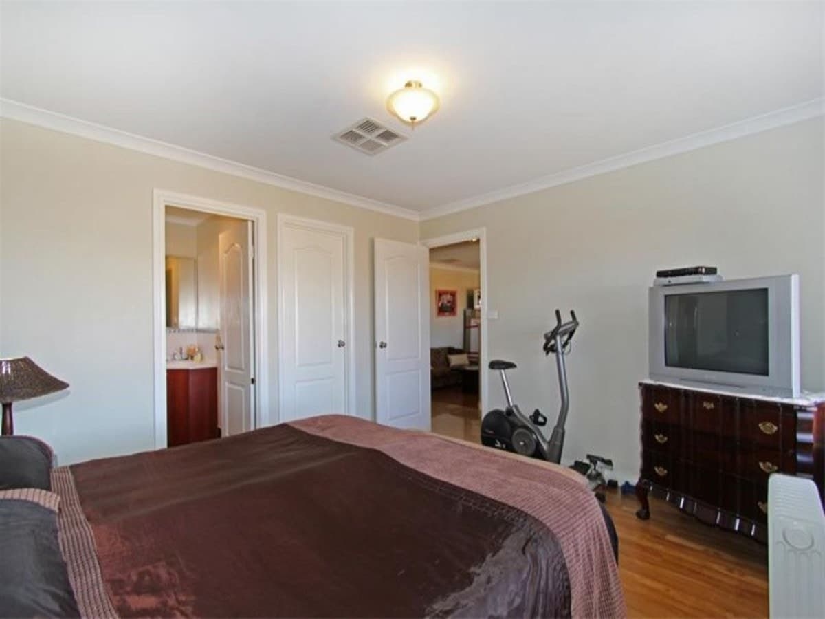 44 Toia Street, Broardwood, Kalgoorlie - Thumbnail 4