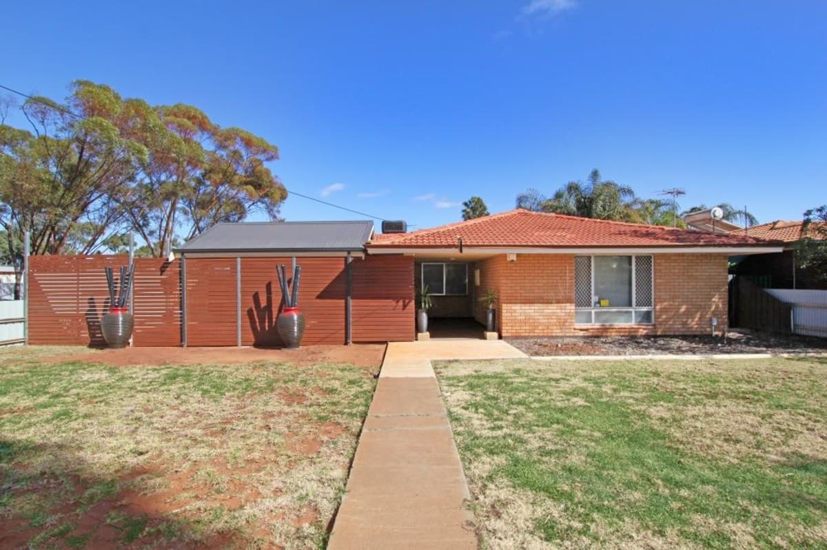 16 Edgar Street, Sth Kalgoorlie, Kalgoorlie - Thumbnail 2