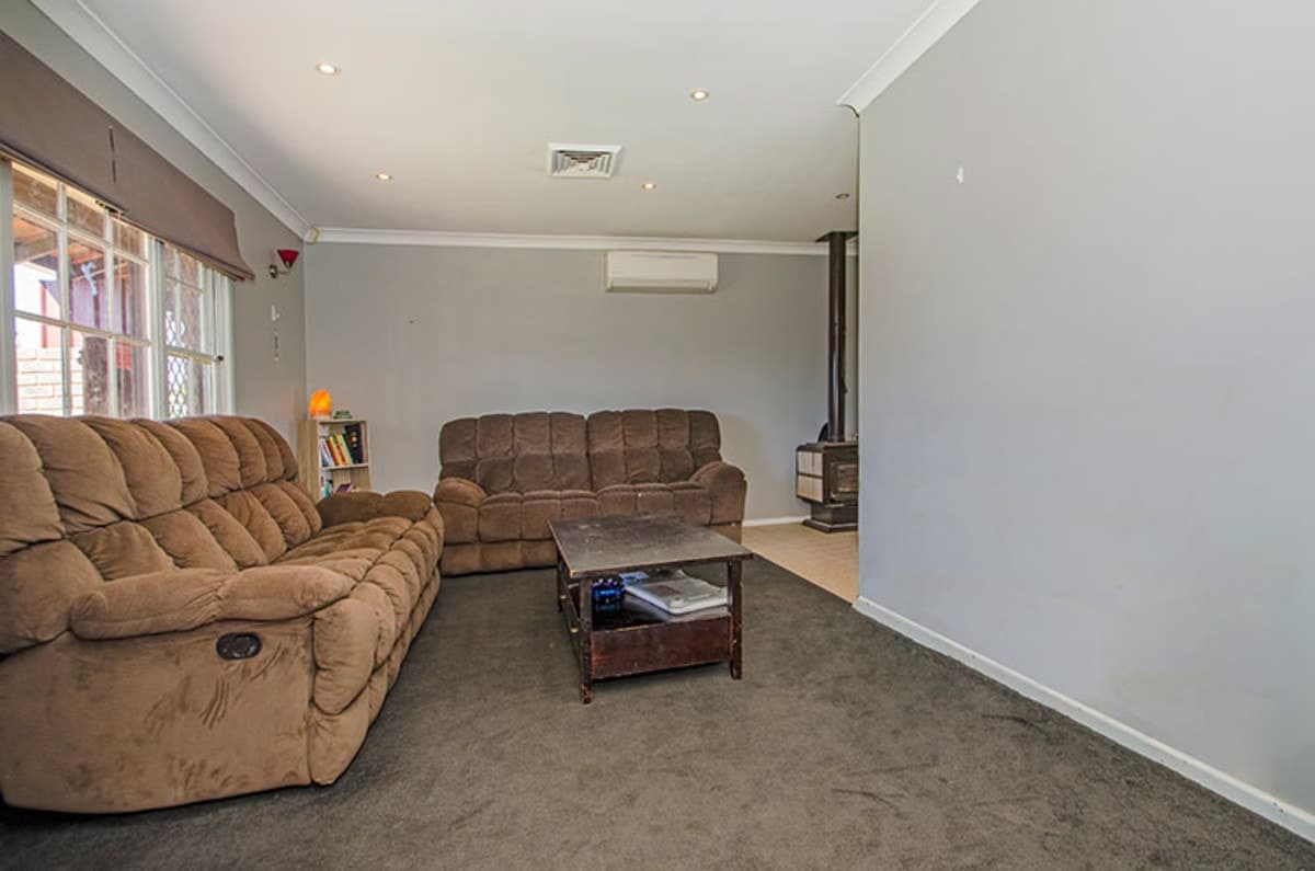 42 Charles Street,
	
			
							KALGOORLIE
				
							
							WA
			6430, Kalgoorlie - Thumbnail 7