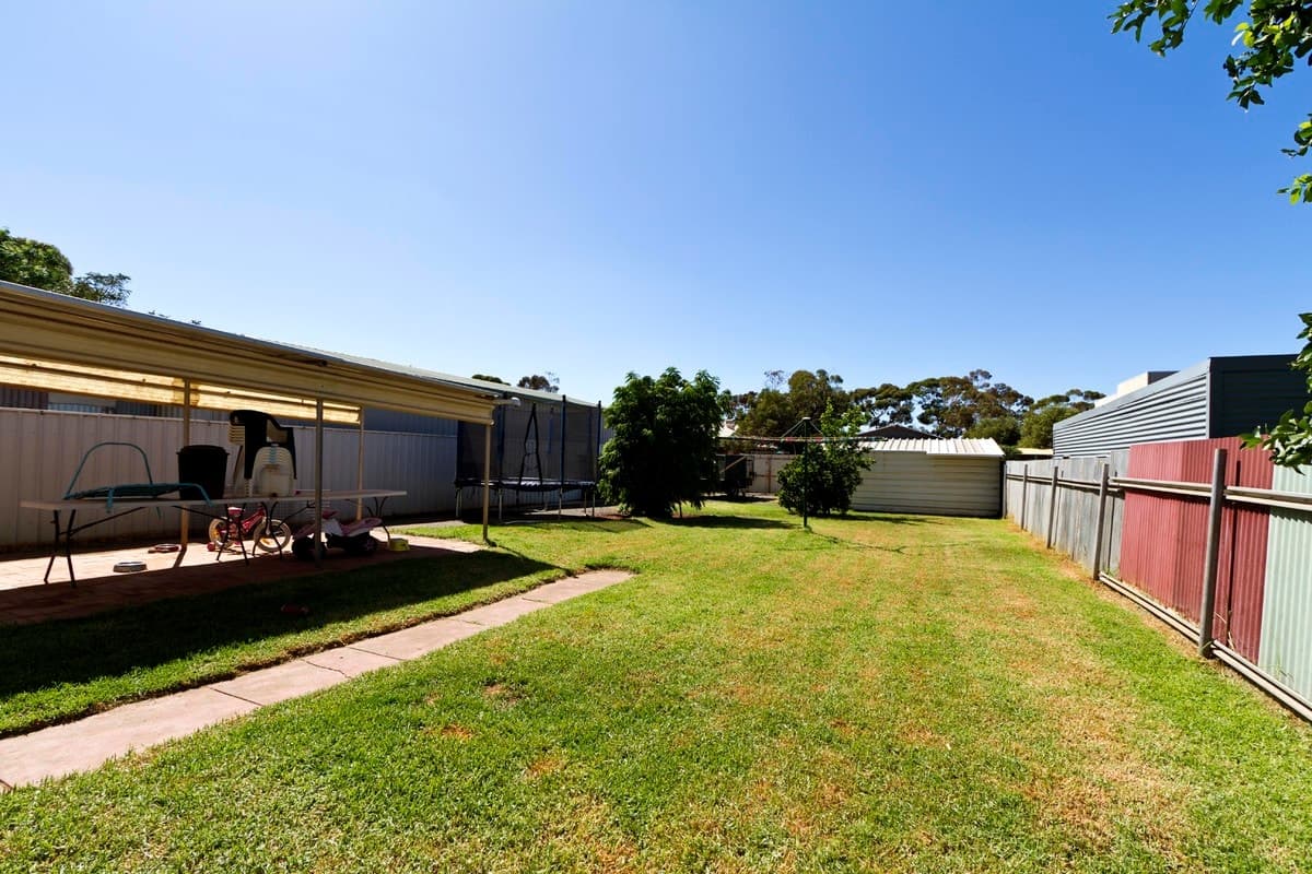 207 Hay Street,
	
			
							KALGOORLIE
				
							
							WA
			6430, Kalgoorlie - Thumbnail 7