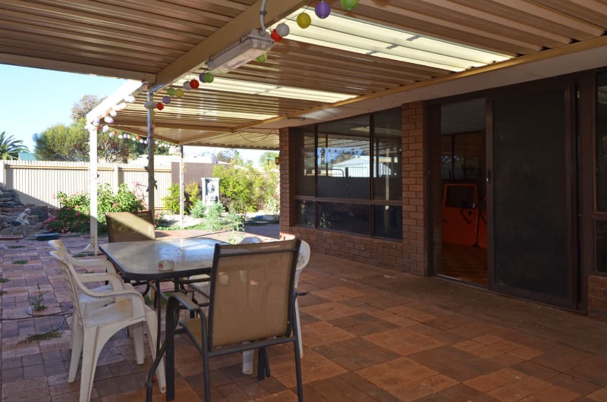 12 Belmont Avenue,
	
			
							KALGOORLIE
				
							
							WA
			6430, Kalgoorlie - Thumbnail 4