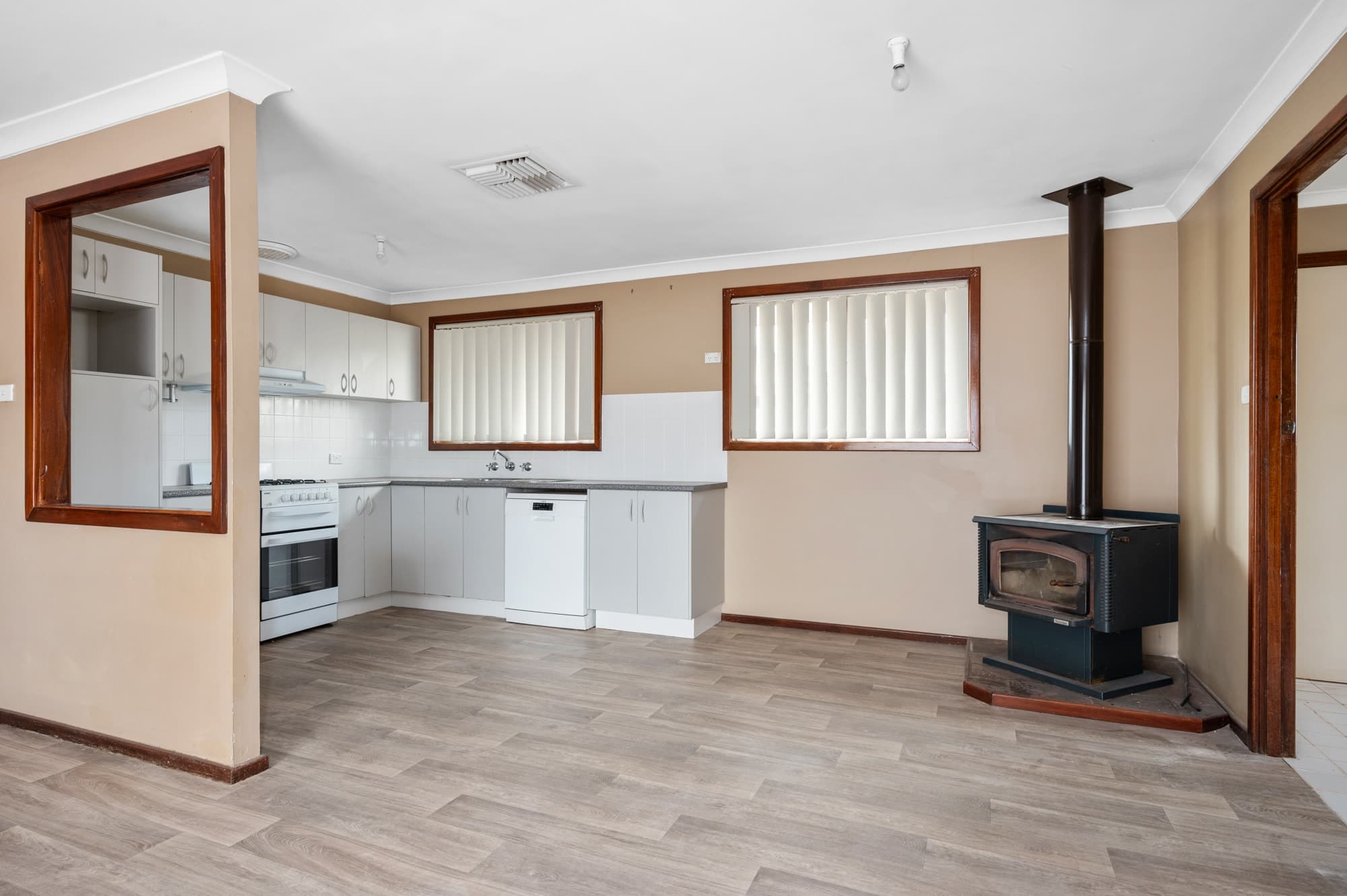 1 Woodman Street,
	
			
							WEST LAMINGTON
				
							
							WA
			6430, West Lamington - Thumbnail 5