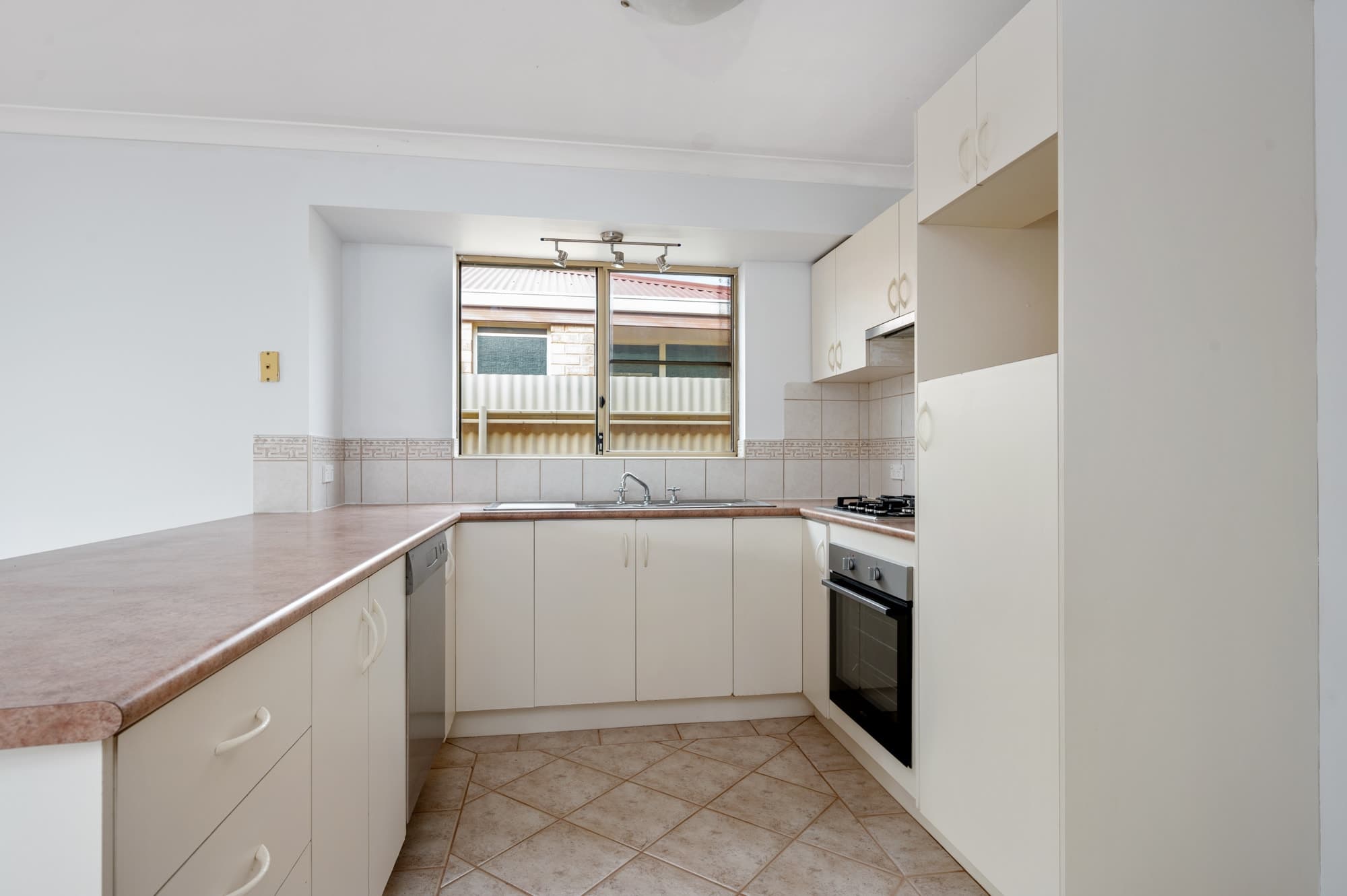 2A Fairlie Way,
	
			
							BROADWOOD
				
							
							WA
			6430, Broadwood - Thumbnail 7