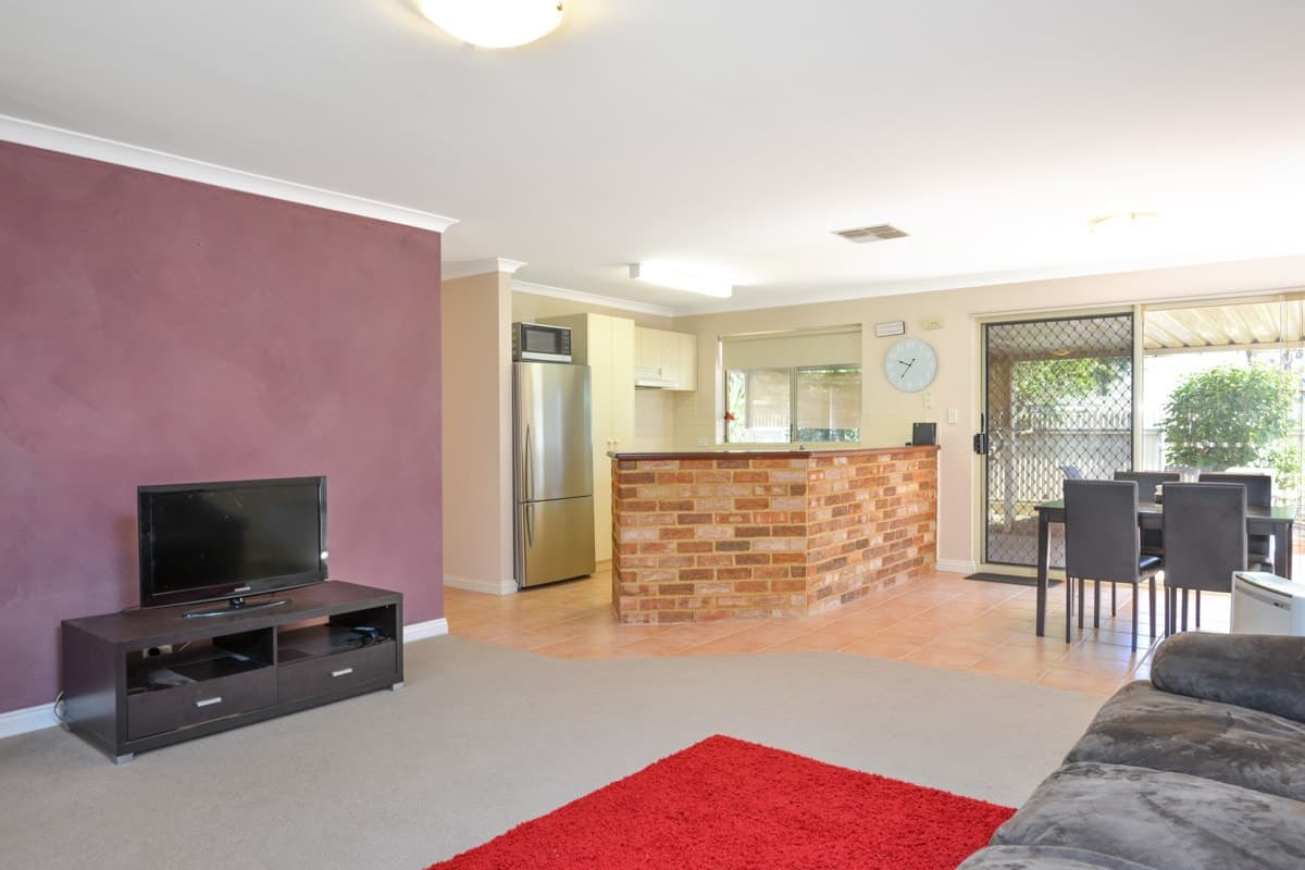 116a Wittenoom Street, West Lamington, Kalgoorlie - Thumbnail 2