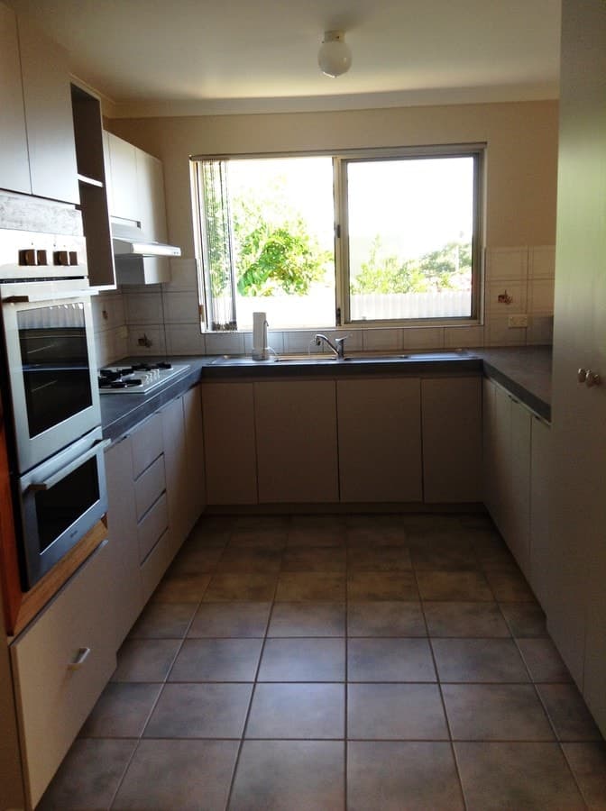 4 Cotter Place, Lamington,
	
			
							Kalgoorlie
				
							
							WA
			6430, Kalgoorlie - Thumbnail 3