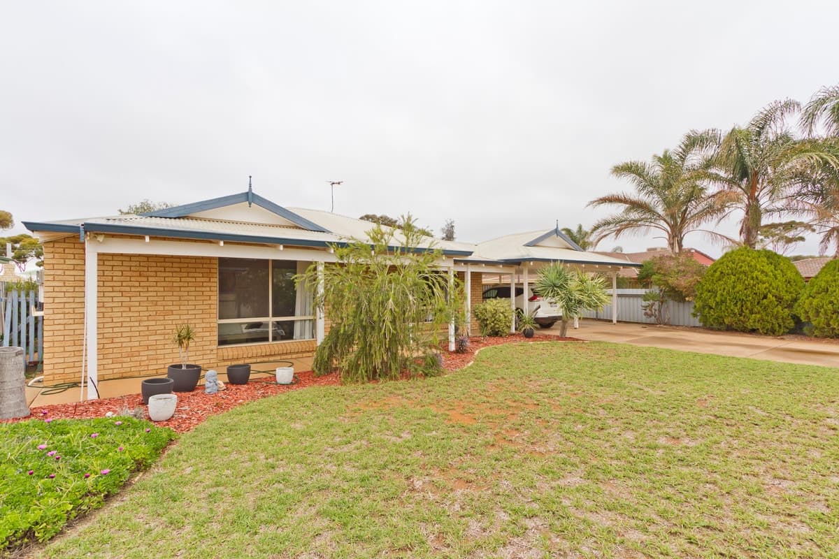 5 Goongarri Way, Hannans,
	
			
							Kalgoorlie
				
							
							WA
			6430, Kalgoorlie - Thumbnail 2