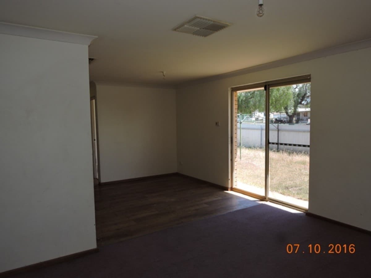 1 - 3/35 Sylvester Street,
	
			
							COOLGARDIE
				
							
							WA
			6429, Coolgardie - Thumbnail 3