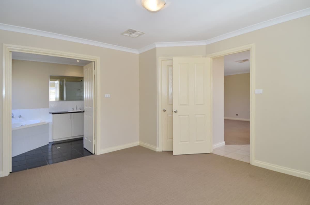 7/5 Bull Way Somerville,
	
			
							Kalgoorlie
				
							
							WA
			6430, Kalgoorlie - Thumbnail 8
