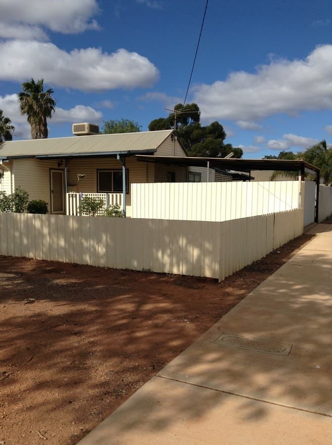 33 Ware Street,
	
			
							KALGOORLIE
				
							
							WA
			6430, Kalgoorlie - Thumbnail 8