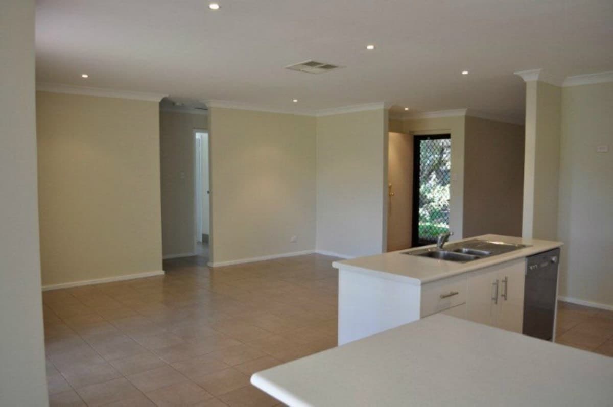 4 Teahan Street,
	
			
							KALGOORLIE
				
							
							WA
			6430, Kalgoorlie - Thumbnail 3